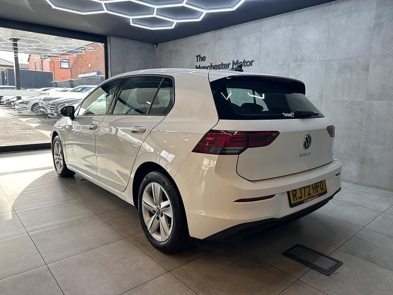 Used VW Golf VIII Life 150 HP (110 kW) 2022 White Hatchback