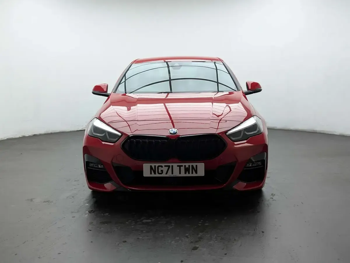 Usado BMW 218 M Sport 2022 Vermelho Coupé