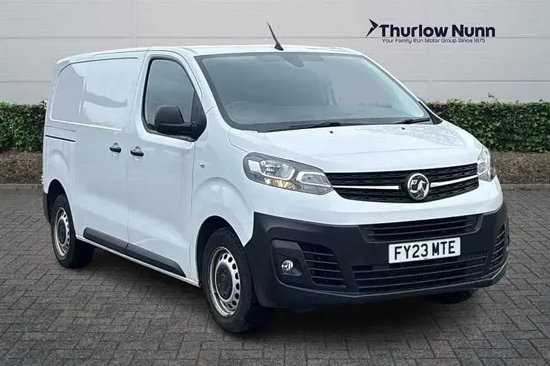 Used Vauxhall Vivaro S 145 HP (106 kW) 2023 MPV