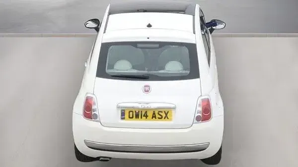 Used Fiat 500 Lounge 85 HP (62 kW) 2014 White Hatchback