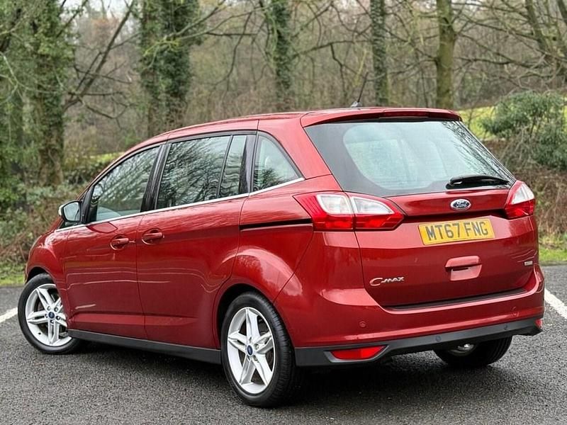 Used Ford Grand C-Max Titanium X 125 HP (91 kW) 2018 Red MPV