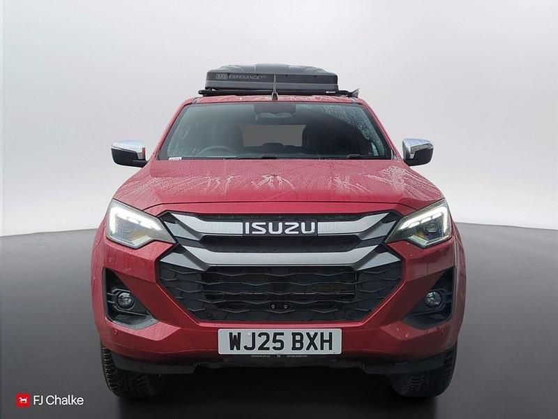 New Isuzu D-Max 164 HP (120 kW) 2025 Red Pickup