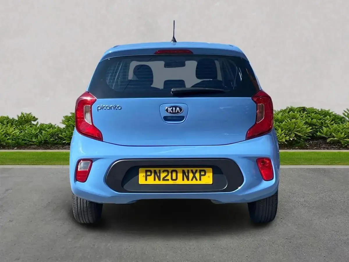 Używany Kia Picanto 66 KM (48 kW) 2020 Niebieski Hatchback