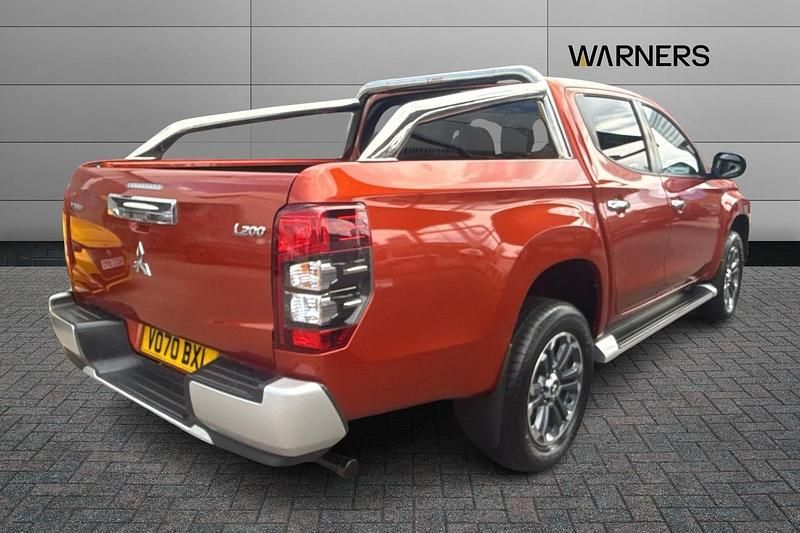Orange Used 2020 Mitsubishi L200 Warrior Pickup | £16,995 (Good price) - Image 1/4