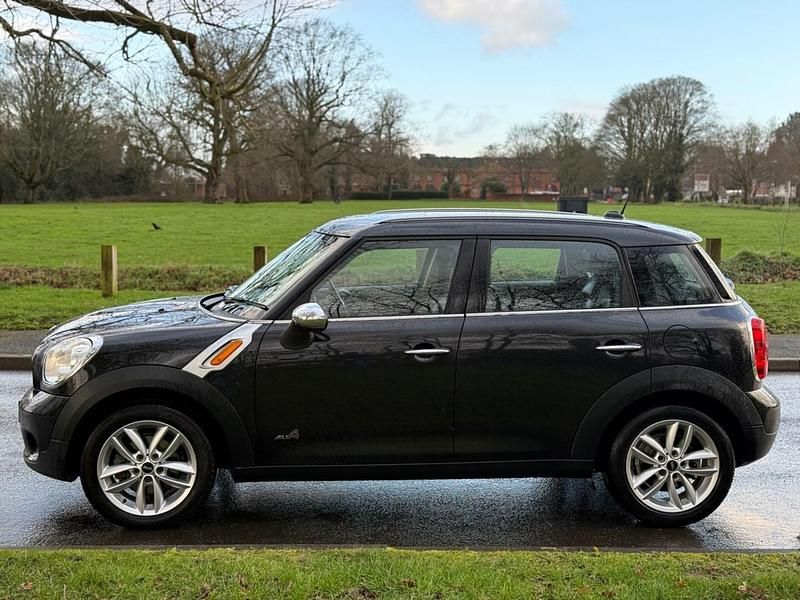 Used Mini Cooper D 2011 Black Hatchback