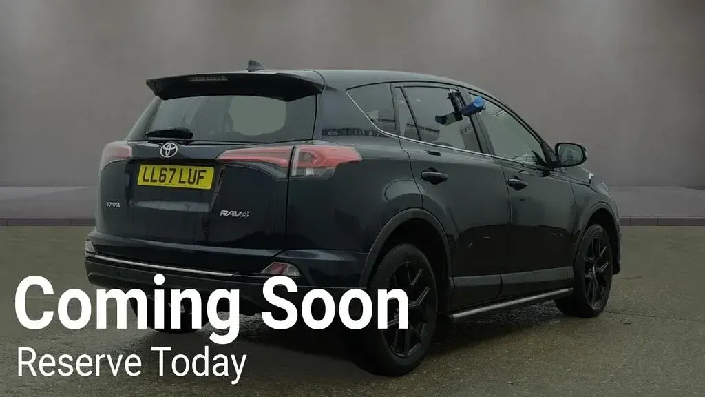 Used Toyota RAV4 143 HP (105 kW) 2017 Blue SUV