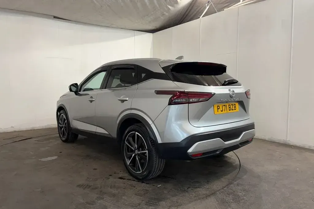 Used Nissan Qashqai S 158 HP (116 kW) 2021 Silver SUV