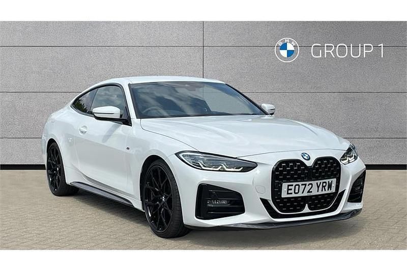 White Used 2022 BMW 420 M Sport Coupe | £28,595 (Good price) - Image 1/4