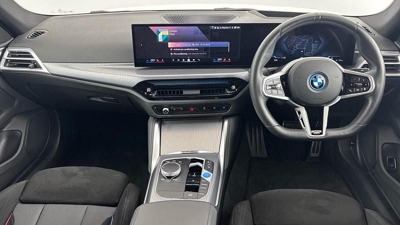 Usado BMW i4 M Sport 250 kW (340 CV) 2025 Blanco Berlina