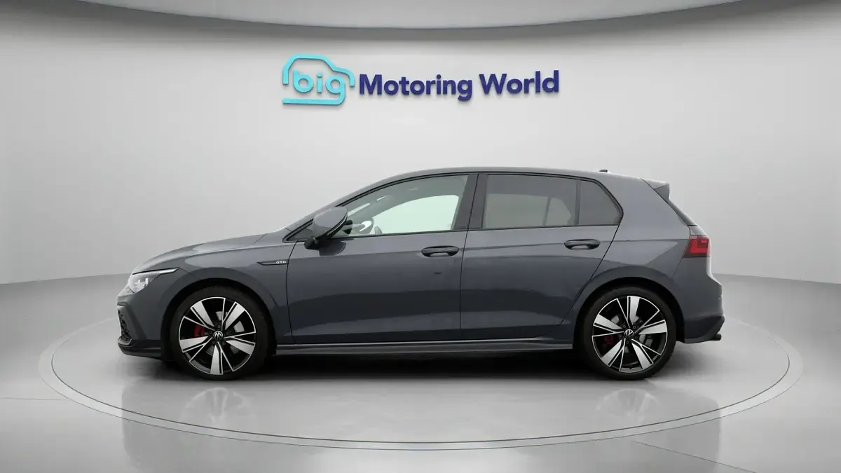 Used VW Golf VIII GTD 200 HP (147 kW) 2023 Grey Hatchback