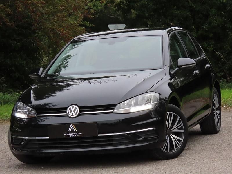 Black Used 2018 VW Golf VII SE Hatchback | £11,994 (Fair price) - Image 1/4