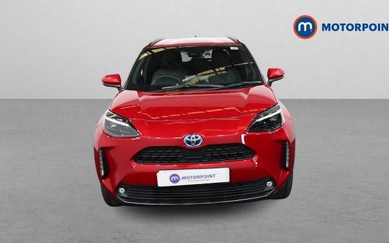 Used Toyota Yaris Hybrid Design 116 HP (85 kW) 2026 Estate