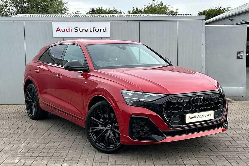 Chili red New 2025 Audi Q8 Black Edition SUV | £69,950 (Expensive) - Image 1/4