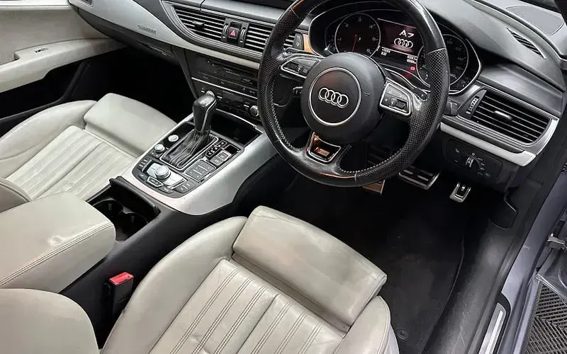 Used Audi A7 Sportback S-Line 218 HP (160 kW) 2016 Grey Hatchback