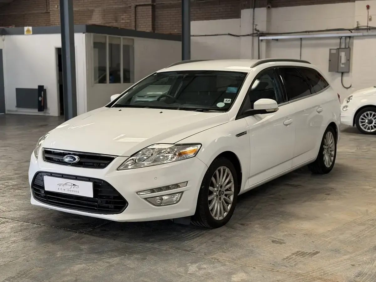 Used Ford Mondeo Business Edition 180 HP (132 kW) 2014 White Estate