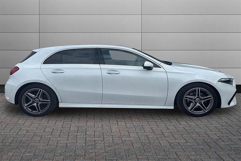 Used Mercedes A200 Executive 163 HP (119 kW) 2023 Digital white Hatchback