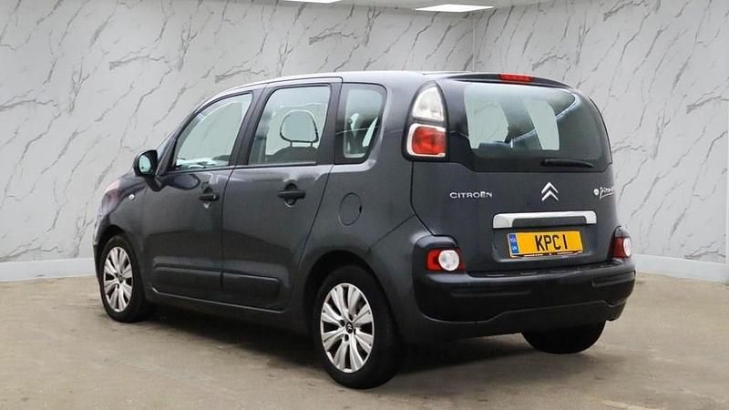 Usado Citroën C3 Picasso VTR Sport 90 HP (66 kW) 2012 Cinzento Monovolume