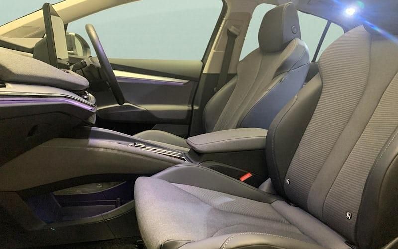 Used Skoda Enyaq iV 210 kW (286 HP) 2025 SUV