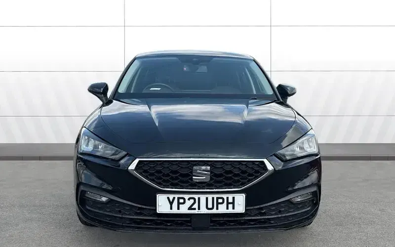 Used Seat Leon SE Dynamic 131 HP (96 kW) 2023 Hatchback