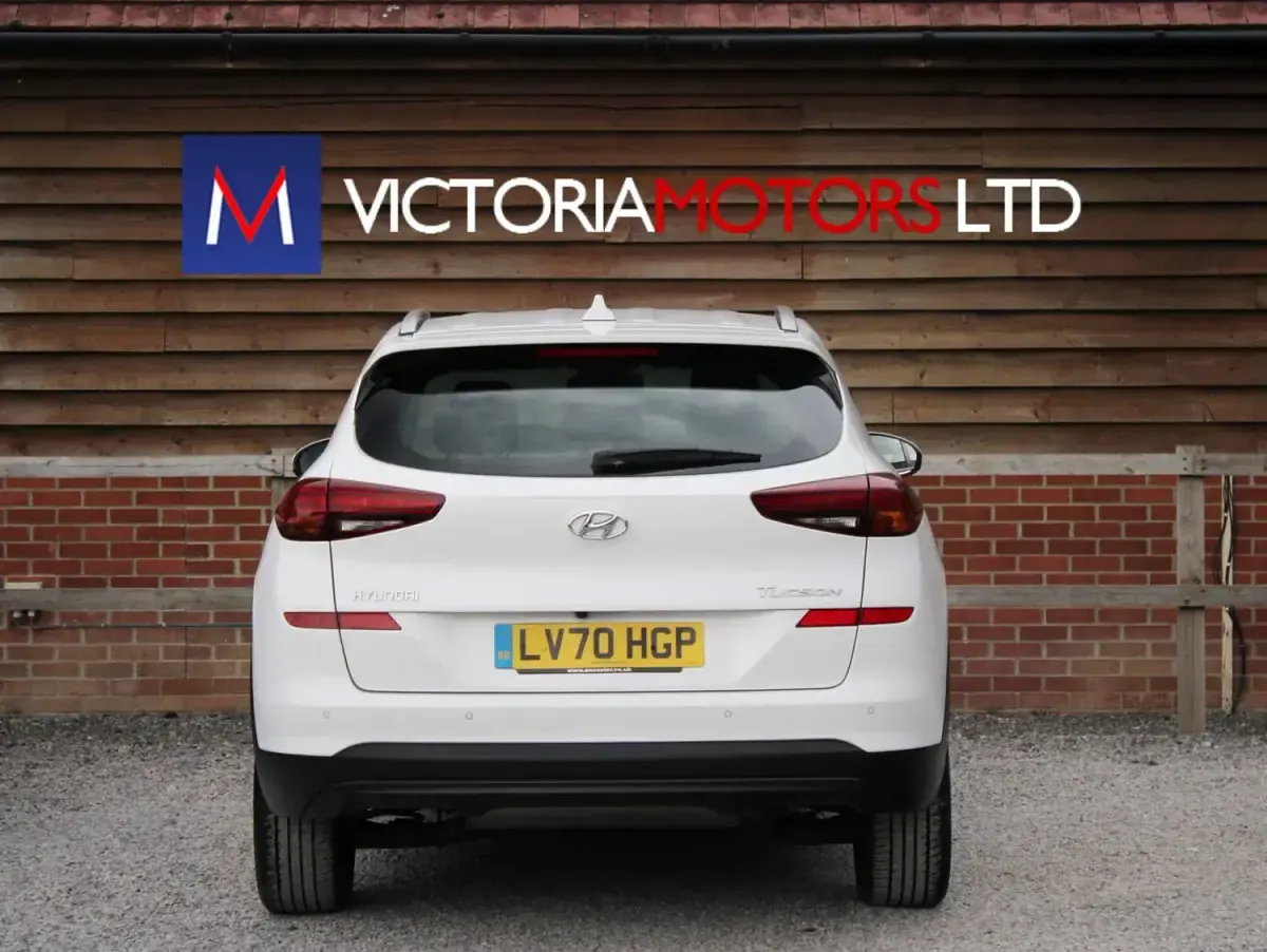 Used Hyundai Tucson SE 132 HP (97 kW) 2021 White SUV