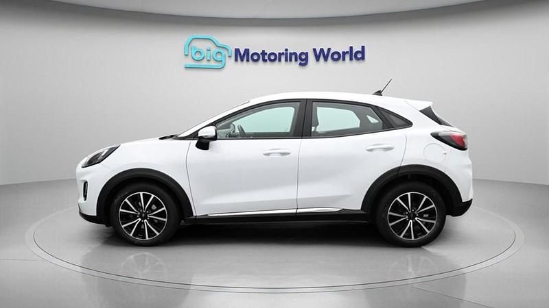Used Ford Puma Titanium 125 HP (91 kW) 2023 White SUV