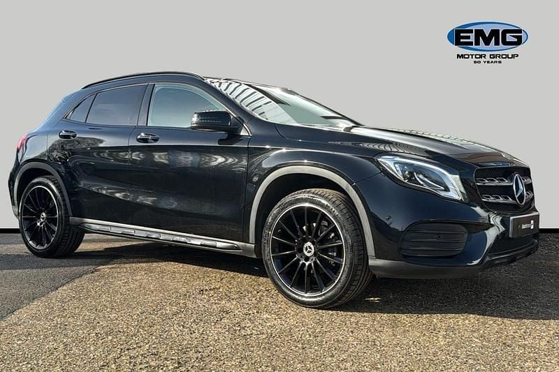 Used Mercedes GLA200 AMG line 156 HP (114 kW) 2019 Black SUV