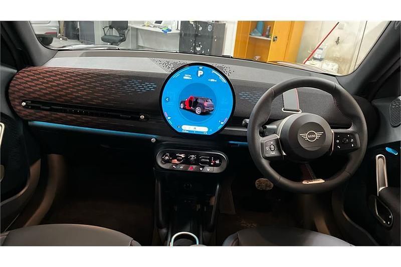 New Mini Aceman Sport 135 kW (184 HP) 2025 Midnight black ii SUV