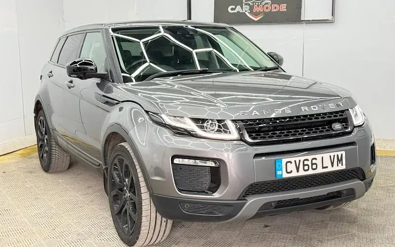 Used Land Rover Range Rover evoque SE 179 HP (131 kW) 2018 Hatchback