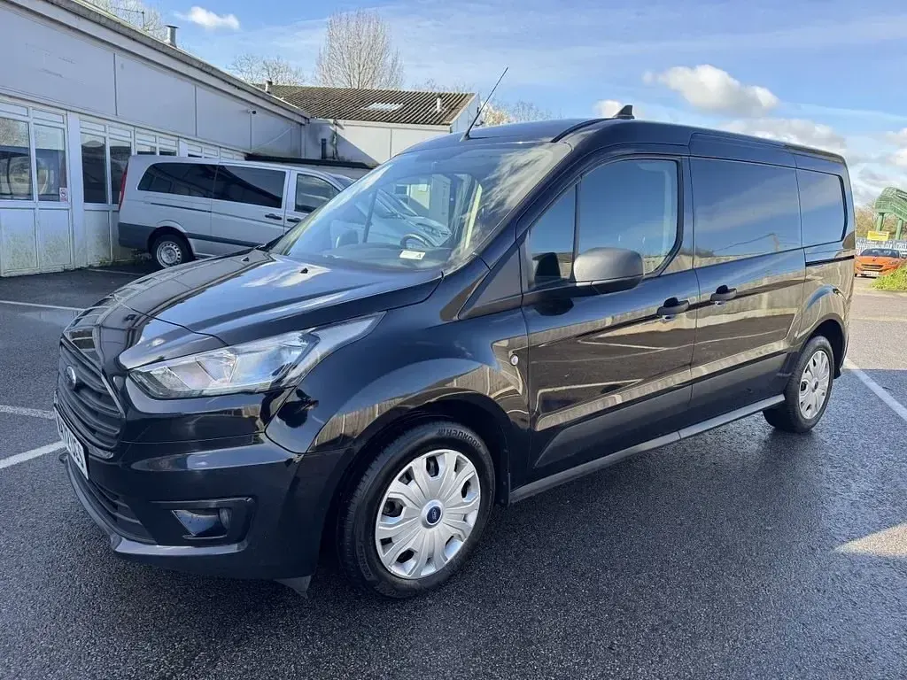 Usado Ford Transit Trend 100 HP (73 kW) 2022 Preto Van