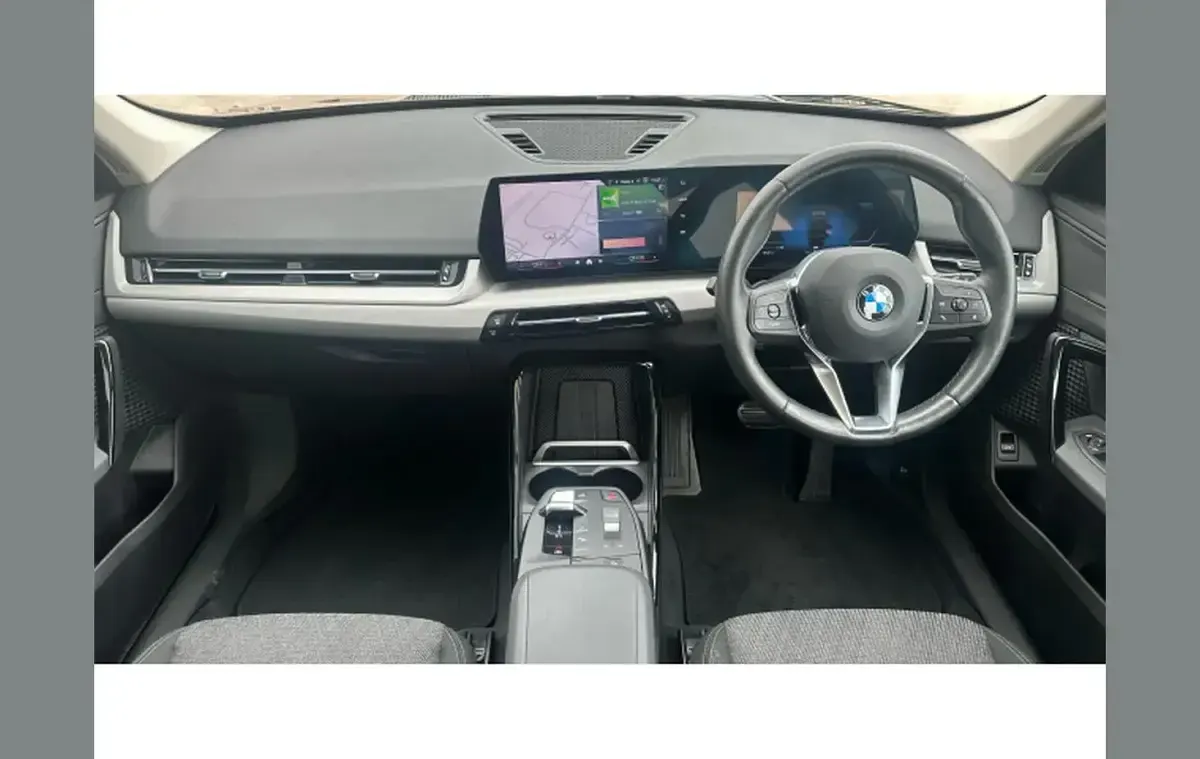 Second-hand BMW X1 Sport Line 170 CP (125 kW) 2024 Negru SUV