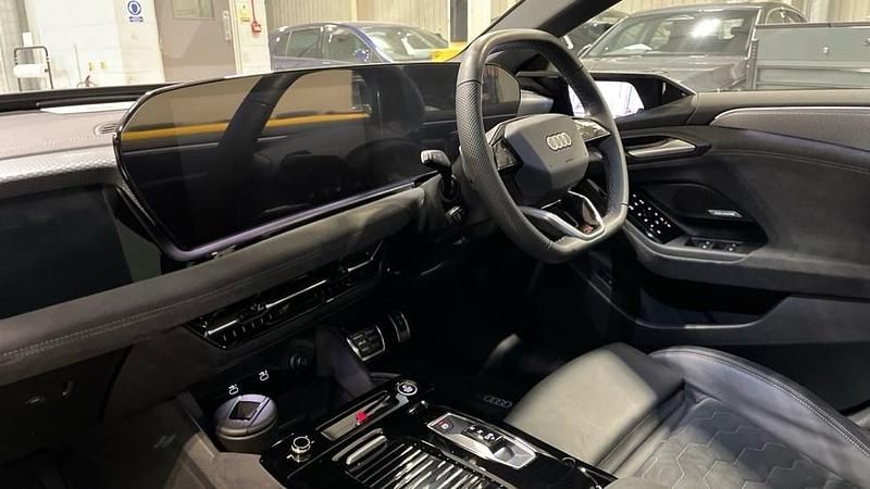 Used Audi A6 e-tron Performance 269 kW (367 HP) 2025 Blue  Estate