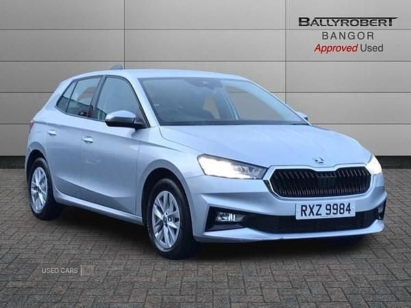 Silver Used 2023 Skoda Fabia Comfort Hatchback | £14,995 (Good price) - Image 1/4