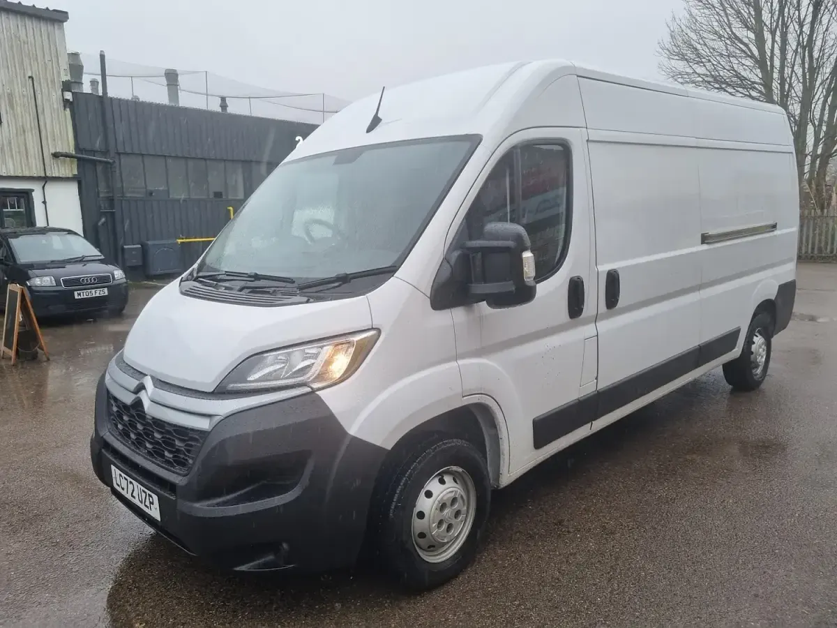 Used Citroën Relay 140 HP (102 kW) 2022 White Van