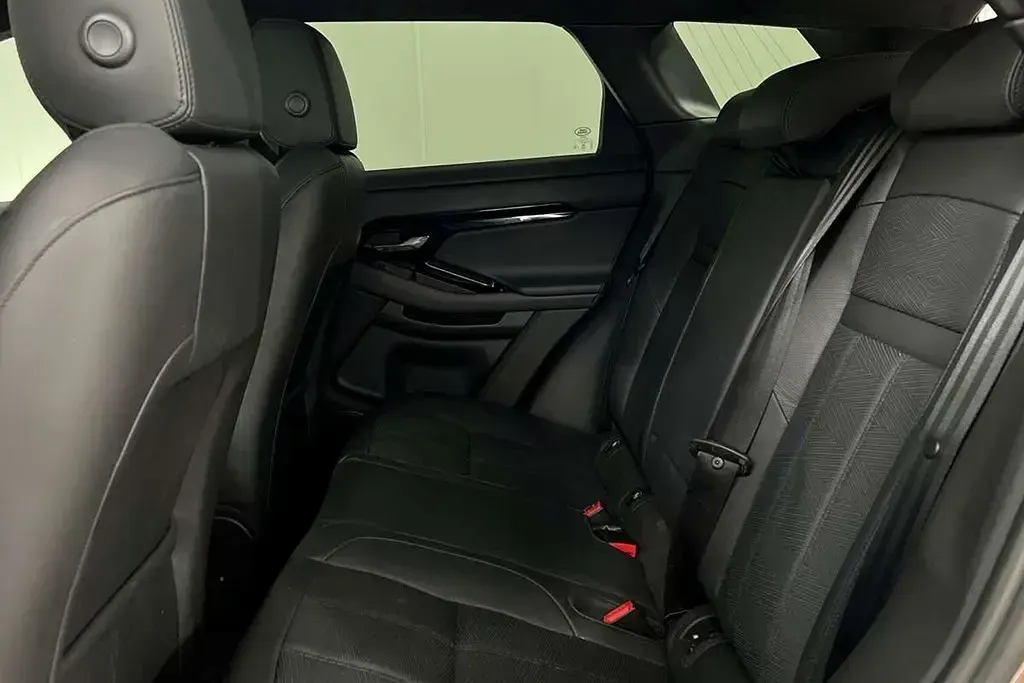 Used Land Rover Range Rover evoque Autobiography 200 HP (147 kW) 2025 Other SUV