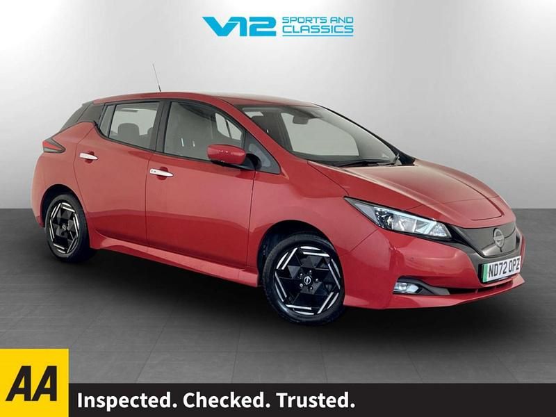 Used Nissan Leaf Acenta 110 kW (150 HP) 2022 Red Hatchback