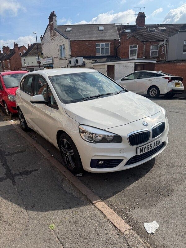 White Used 2015 BMW 218 Sport Line Hatchback | £3,595 - Image 1/4