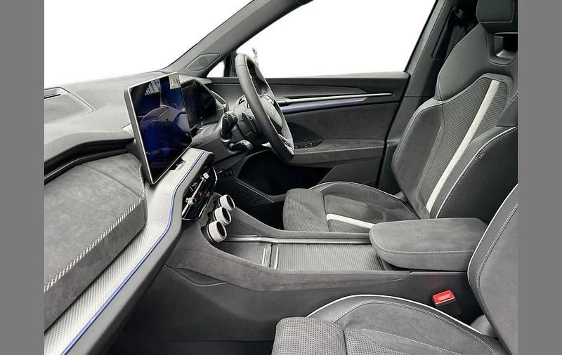 Used Skoda Kodiaq SportLine 190 HP (139 kW) 2025 Graphite grey metallic SUV