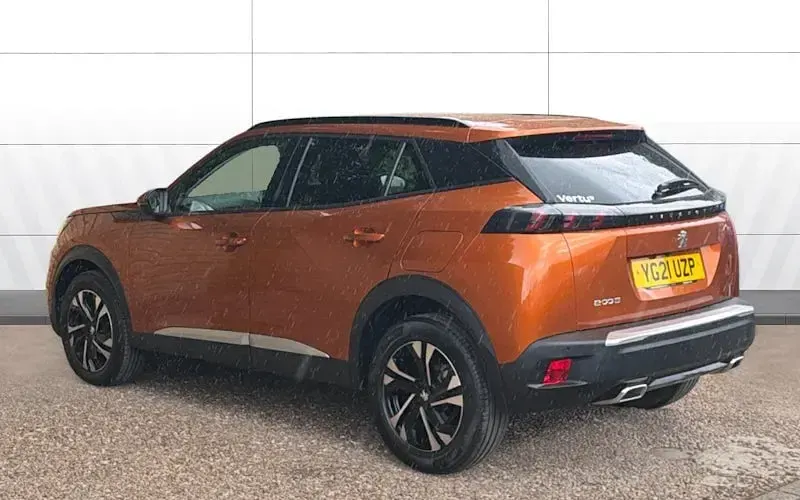 Used Peugeot 2008 Allure 131 HP (96 kW) 2021 Orange SUV