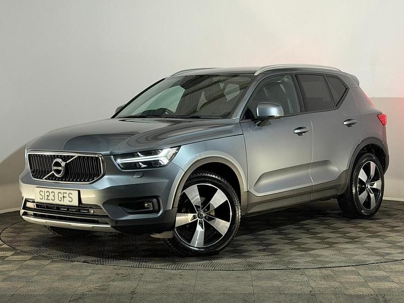 Used Volvo XC40 Momentum 150 HP (110 kW) 2018 Grey SUV