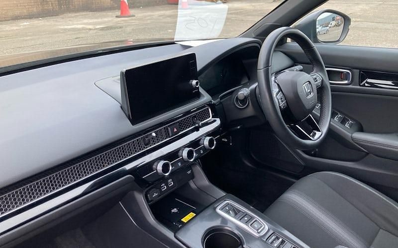 Used Honda Civic Sport 143 HP (105 kW) 2025 Hatchback