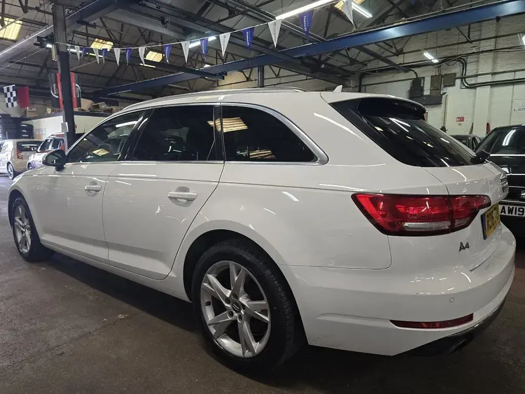 Used Audi A4 Sport 2016 White Sedan