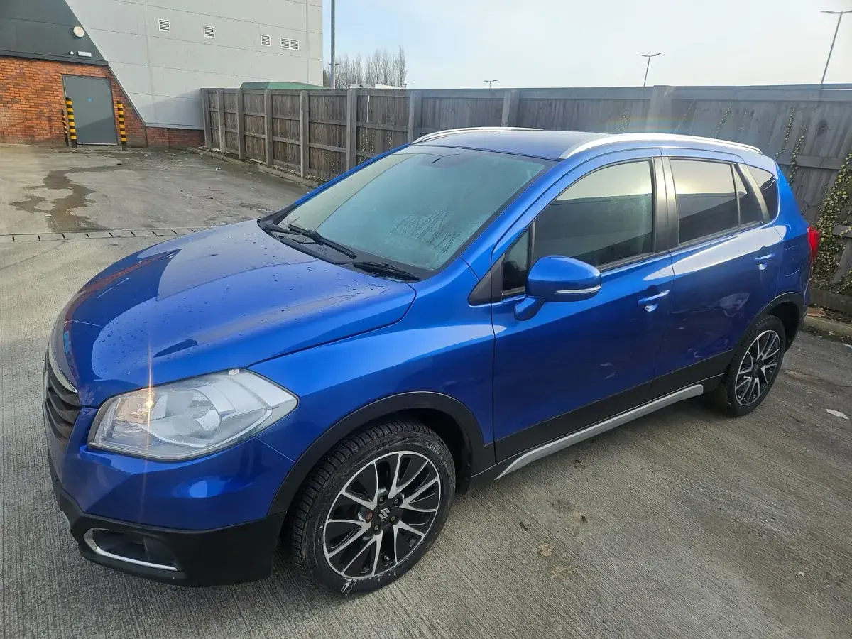 Used Suzuki SX4 SZ-T 120 HP (88 kW) 2015 Blue SUV