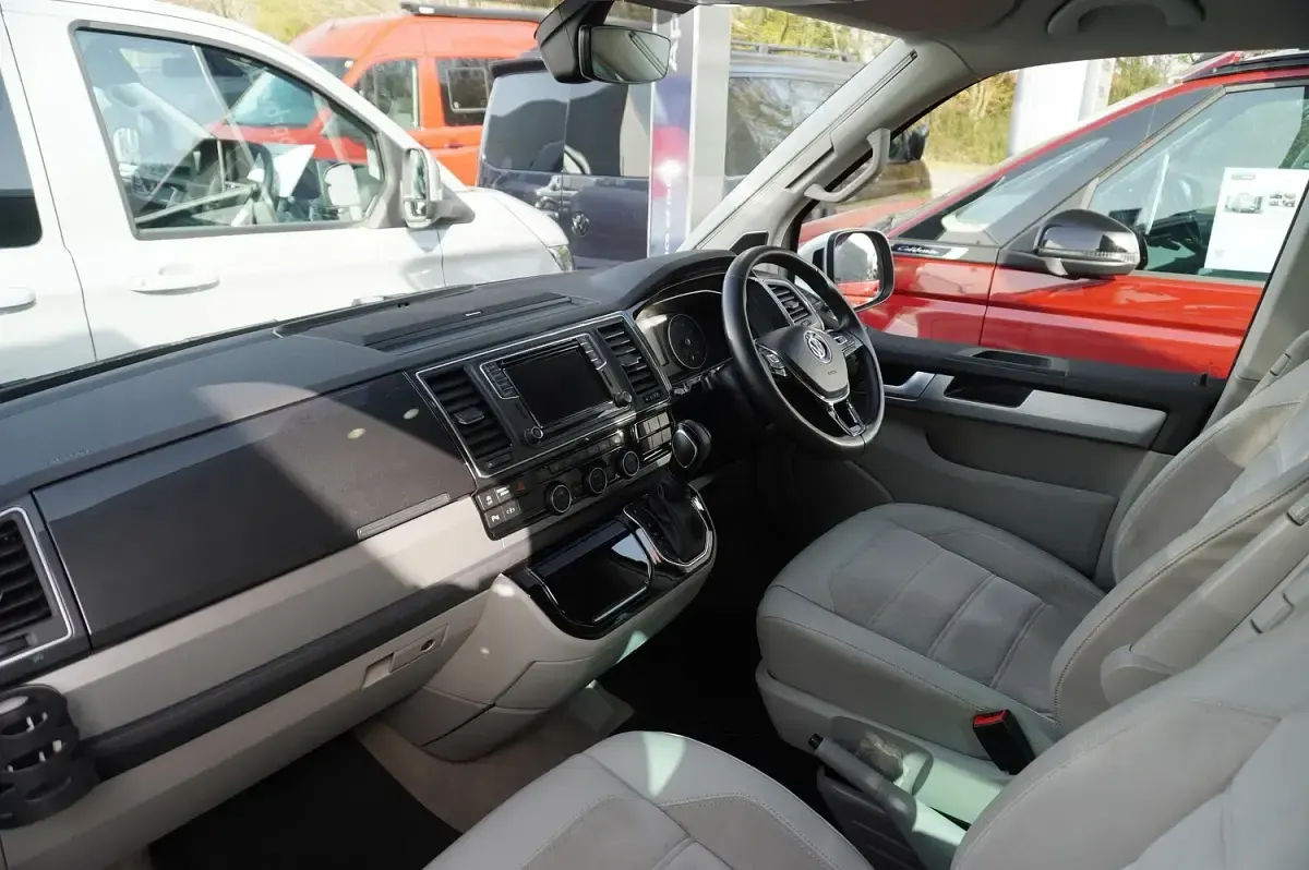 Usado VW California California 204 HP (150 kW) 2018 Branco Van