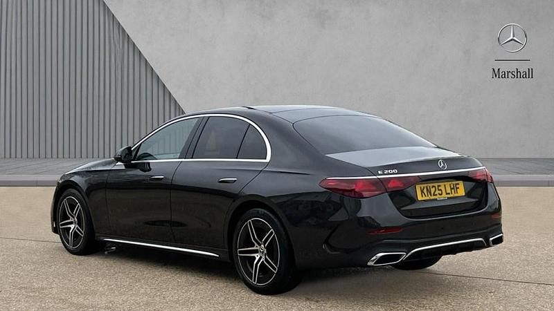 Used Mercedes E200 AMG Line Premium 204 HP (150 kW) 2025 Metallic paint graphite grey Sedan