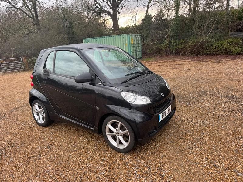 Used Smart ForTwo Coupé Pulse 71 HP (52 kW) 2011 Black Coupe