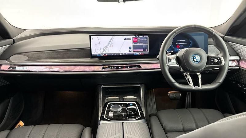 Used BMW i7 M Sport 330 kW (449 HP) 2024 Black Sedan