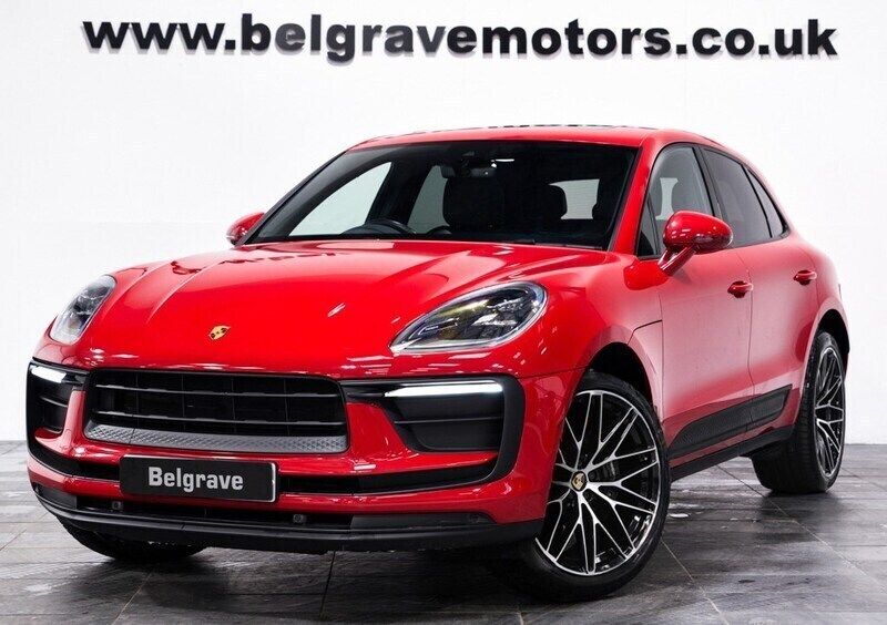 Red Used 2022 Porsche Macan SUV | £48,480 (Good price) - Image 1/3