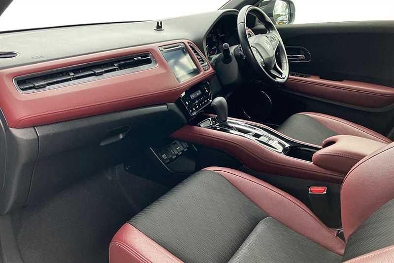 Used Honda HR-V Sport 182 HP (133 kW) 2019 Silver SUV