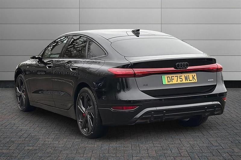 New Audi A6 e-tron S-Line 314 kW (428 HP) 2025 Mythos black Hatchback
