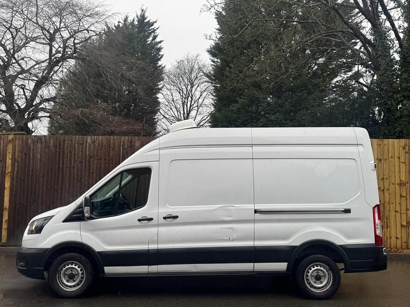 Used Ford Transit S 105 HP (77 kW) 2022 White Van